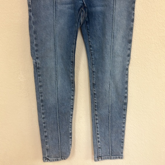 Revice womans star bottom straight skinny Jean size 27 - Picture 3 of 7